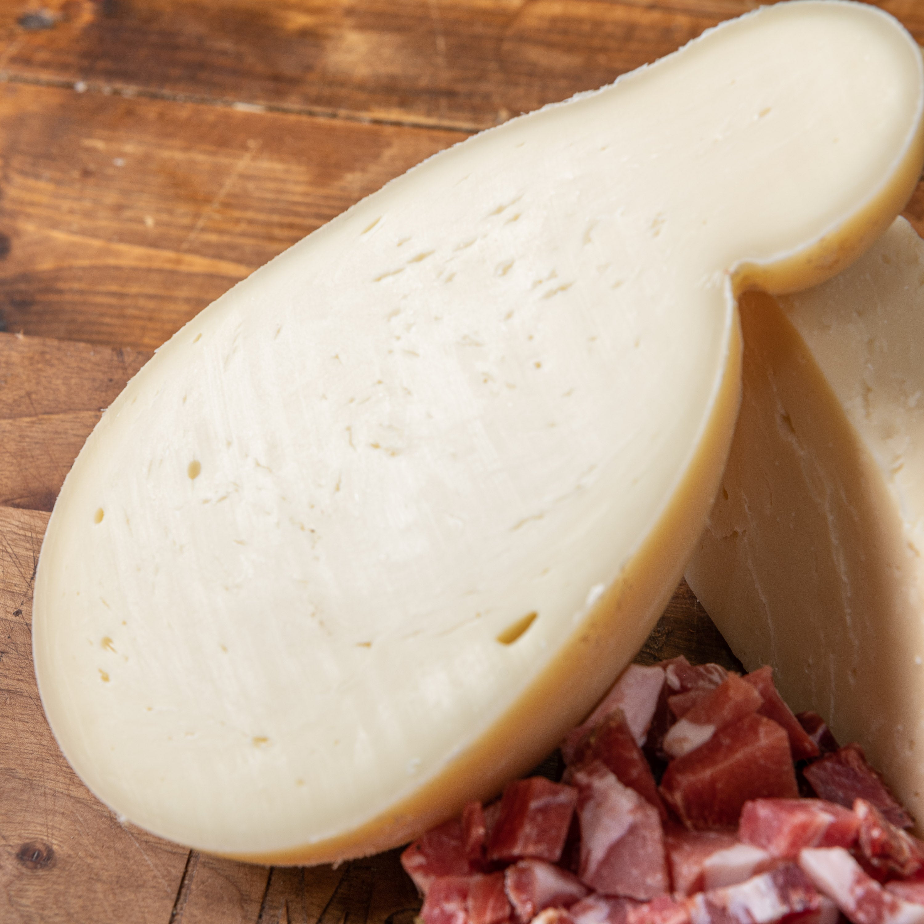 Kit Godurioso: Misto di Salumi, Provolone e Sugna Paesana