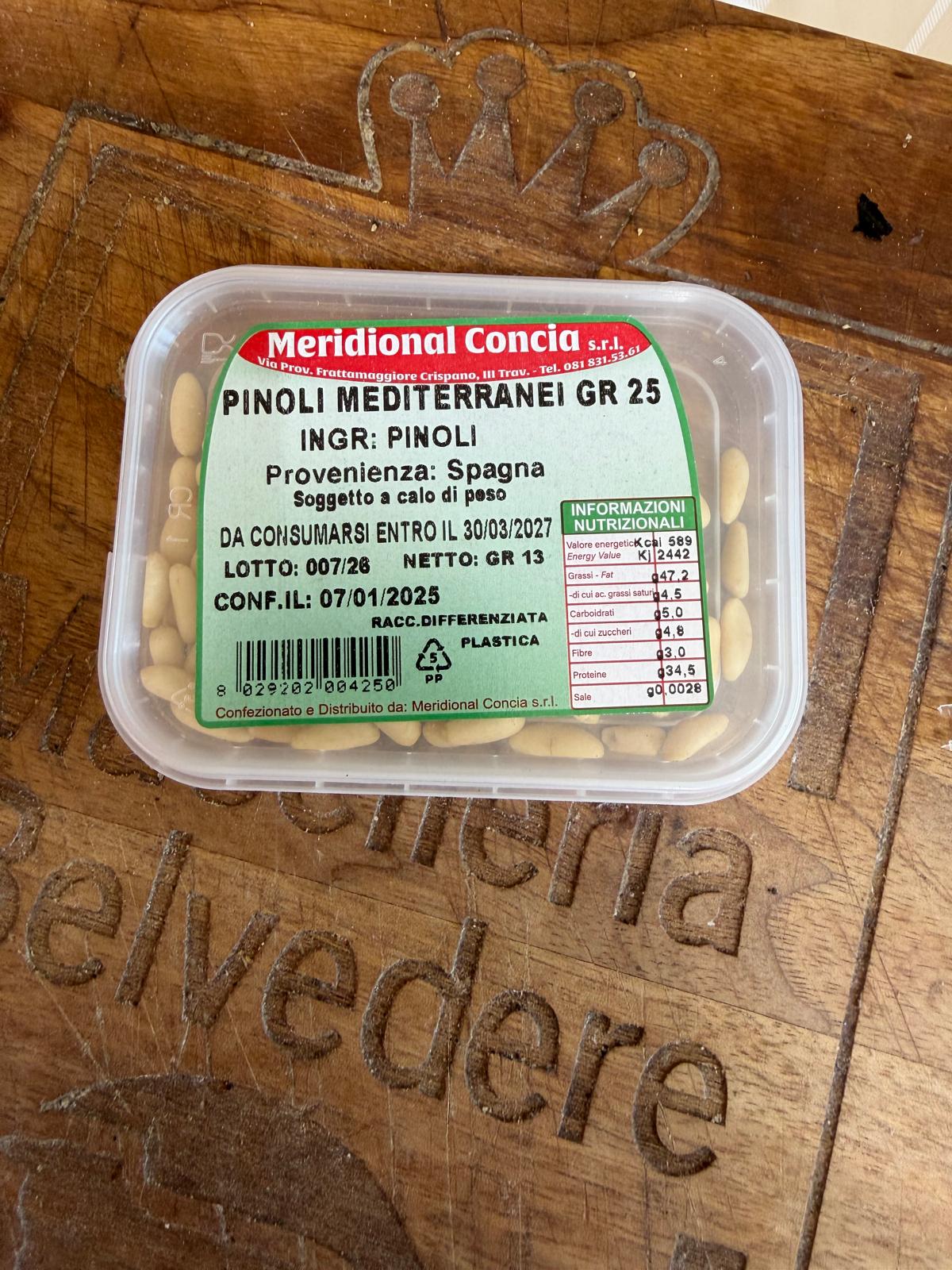 Pinoli Mediterranei